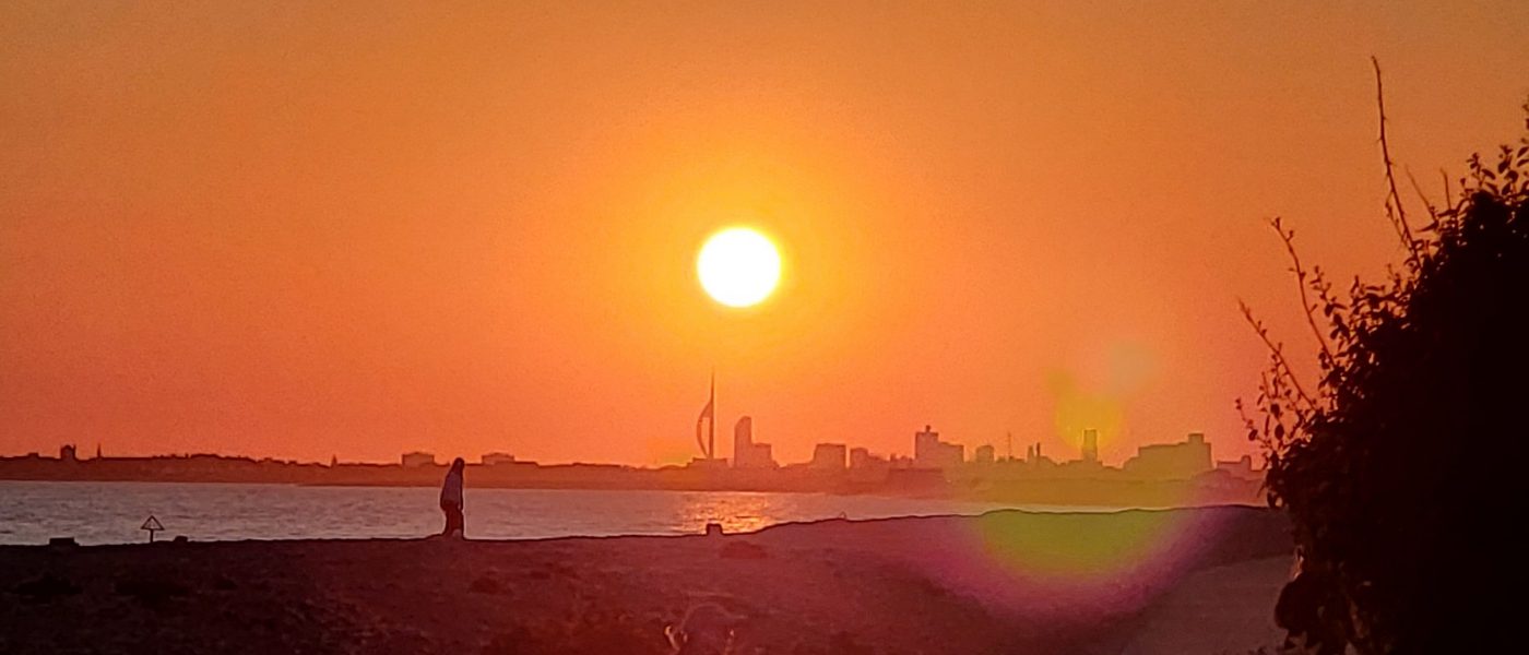 Hayling Sunset over Portsmouth Hayling island private hire taxi service